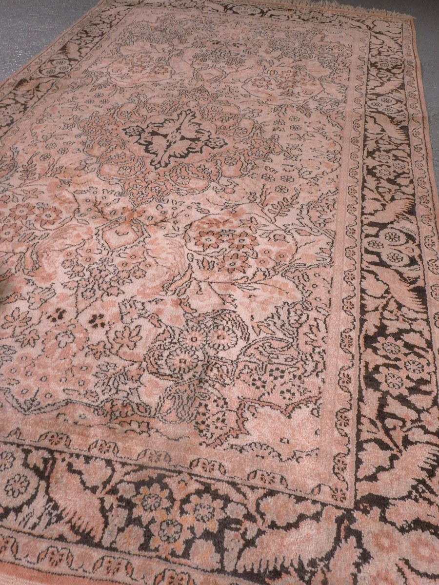 Vaalea käsinsolmittu Kashmir-silkkimatto, 200 × 118 cm