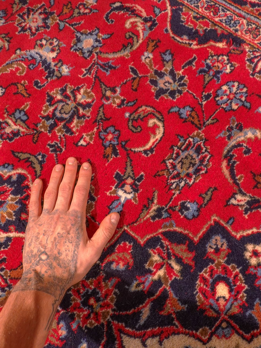 Punainen käsinsolmittu Keshan-villamatto, 251 × 151 cm