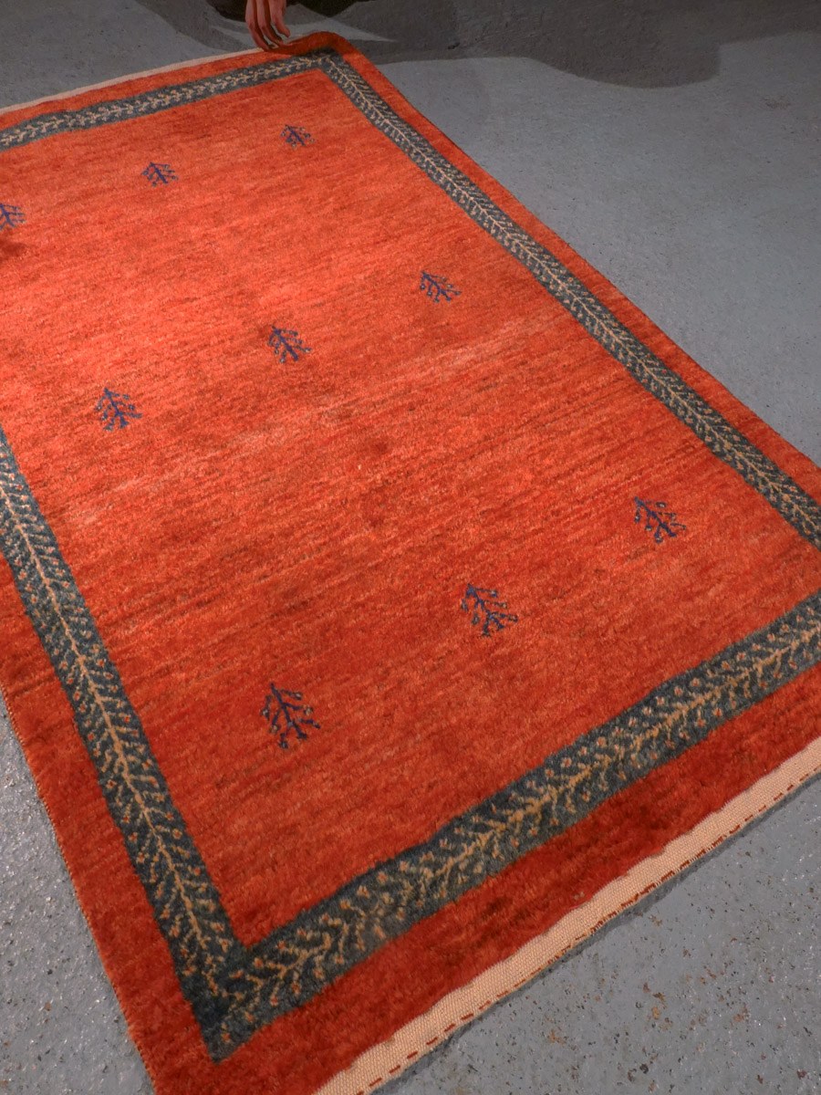 Muu käsinsolmittu Lori-villamatto, 126 × 79 cm