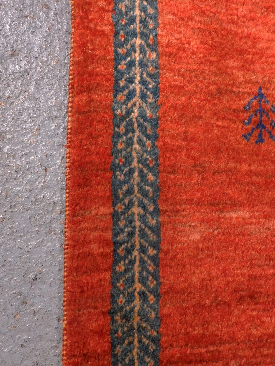 Muu käsinsolmittu Lori-villamatto, 126 × 79 cm