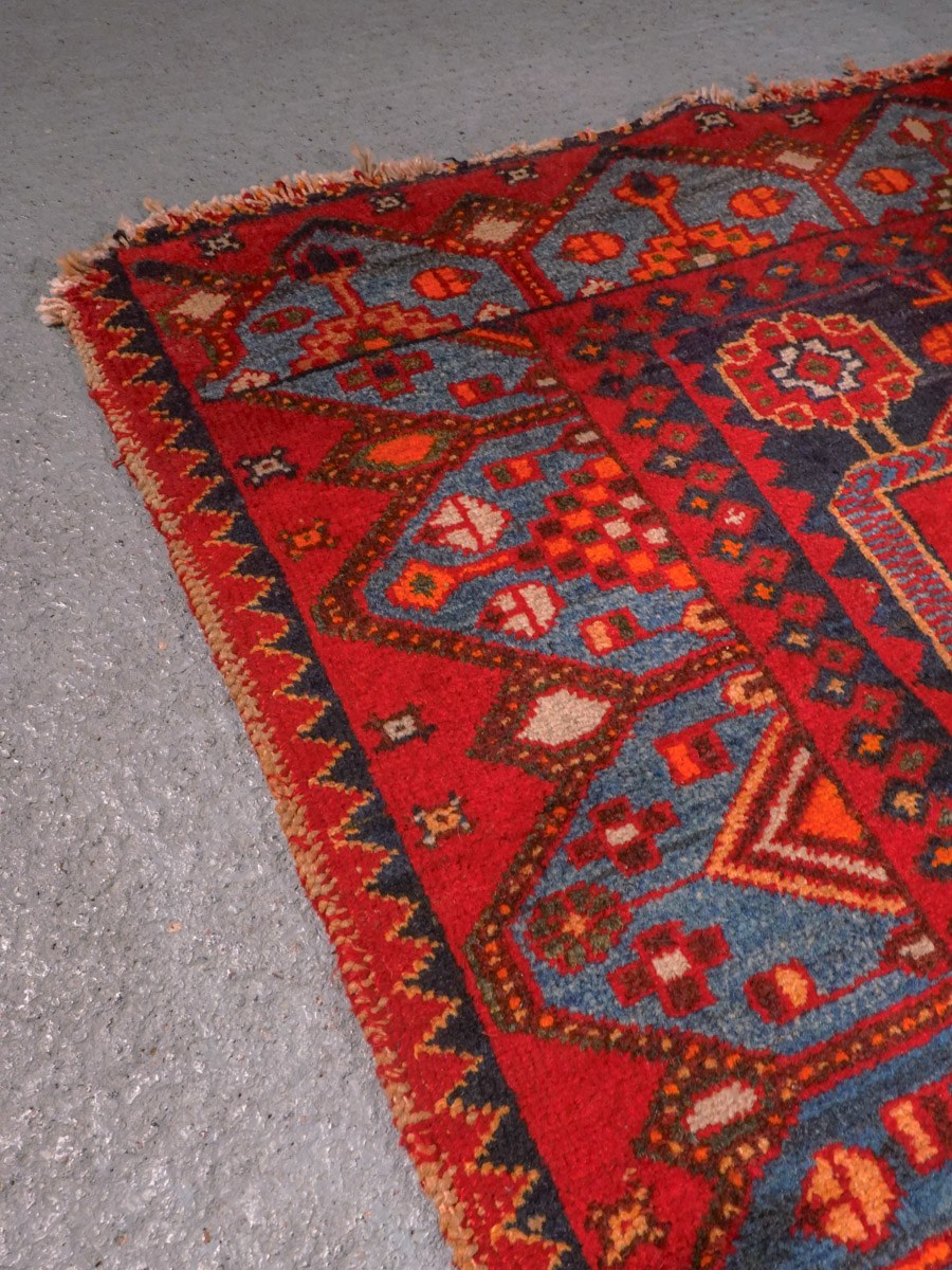 Punainen käsinsolmittu Malayer-villamatto, 191 × 121 cm