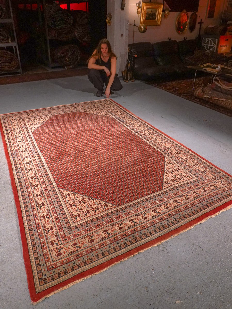 Punainen käsinsolmittu Sarouk Mir-villamatto, 280 × 183 cm