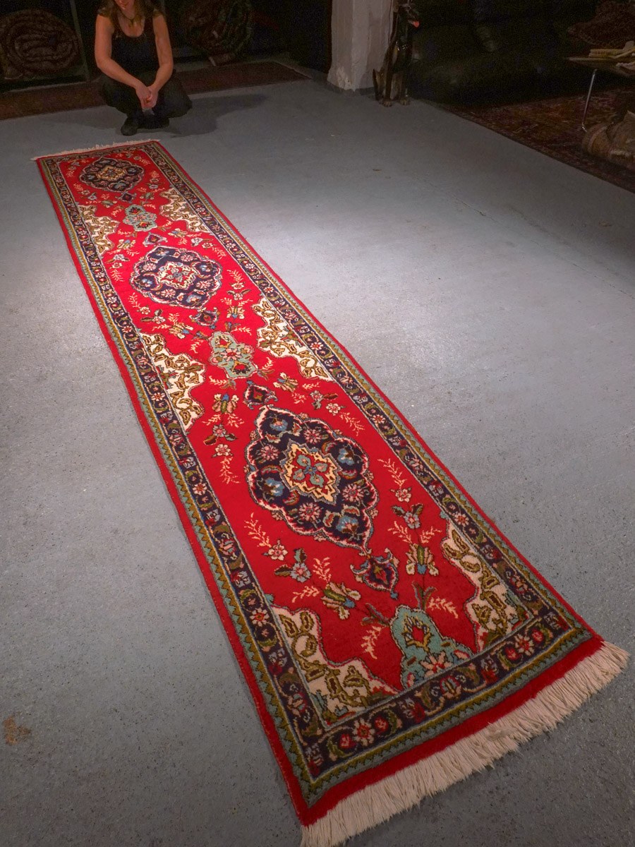 Punainen käsinsolmittu Tabriz-villamatto, 400 × 81 cm
