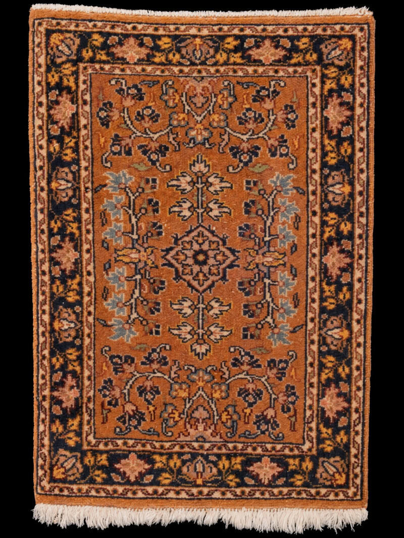 Maanläheinen käsinsolmittu Tabriz-villamatto, 74 × 51 cm